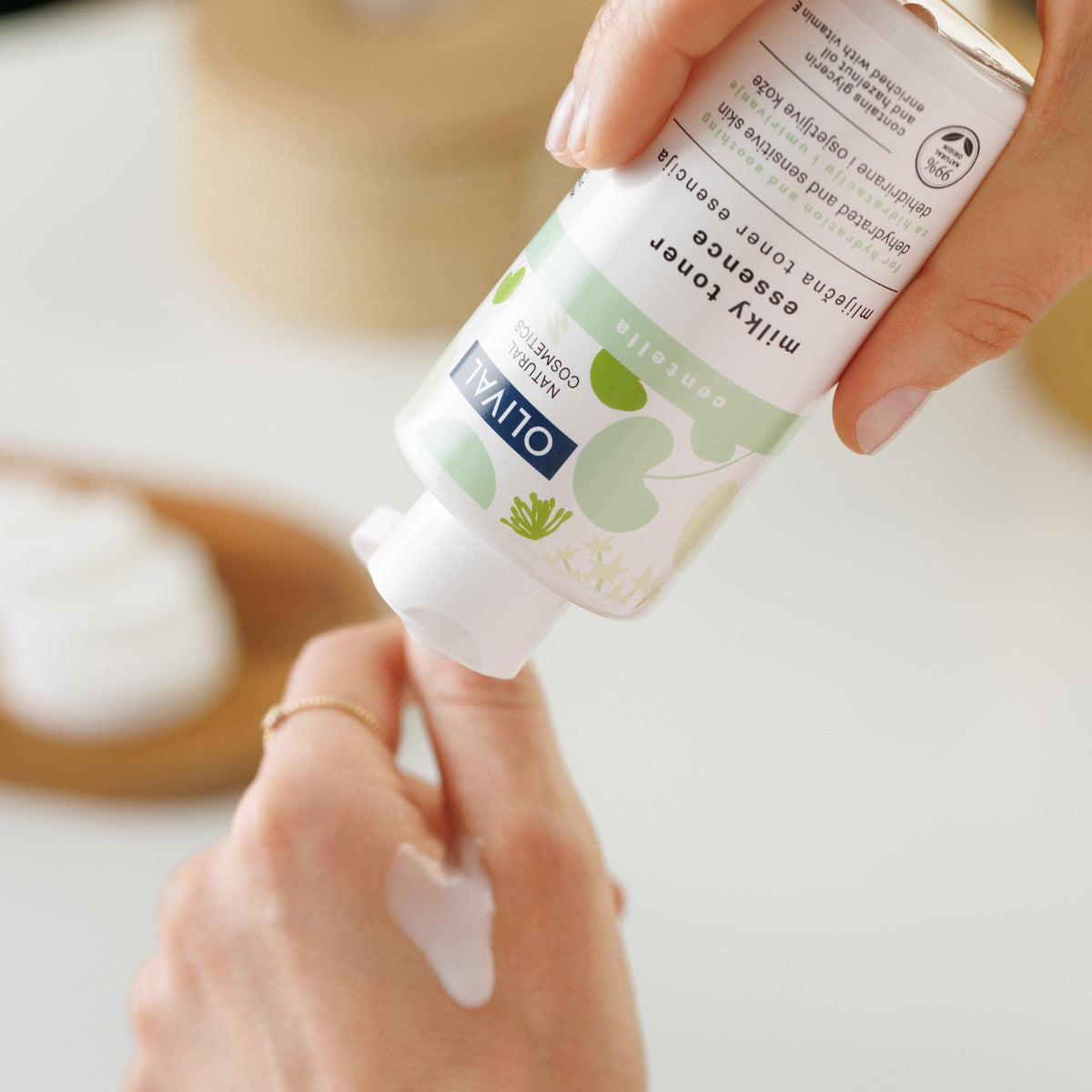 Milky Toner Essence Centella – Olival Cosmetics